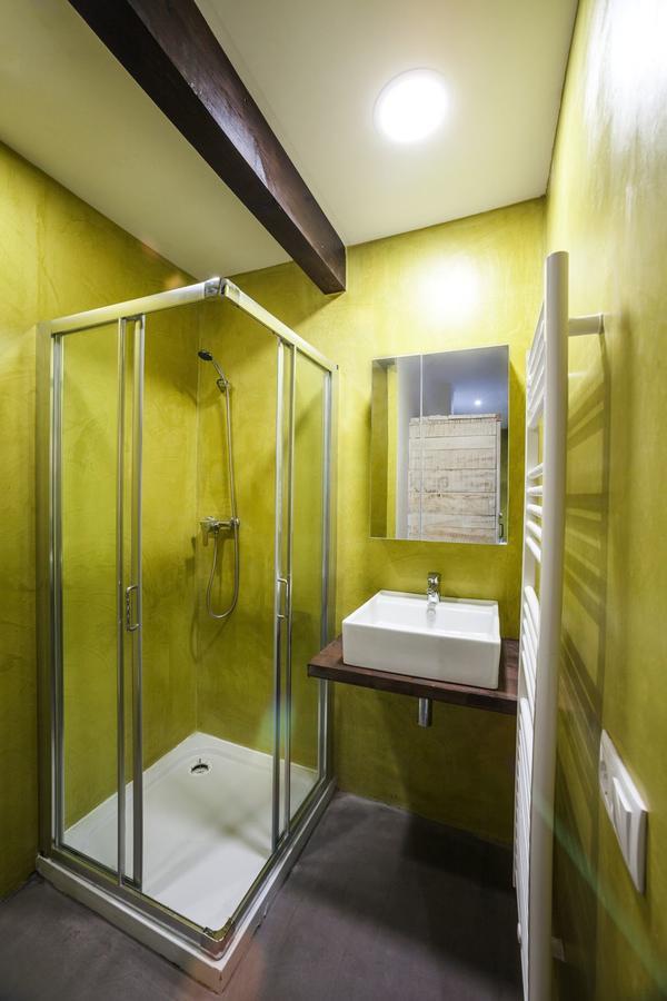 ברוארה Albergue Boi Romanic Suites מראה חיצוני תמונה